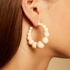 Boucles d'oreilles créoles Andy petit modèle acétate - Ivoire