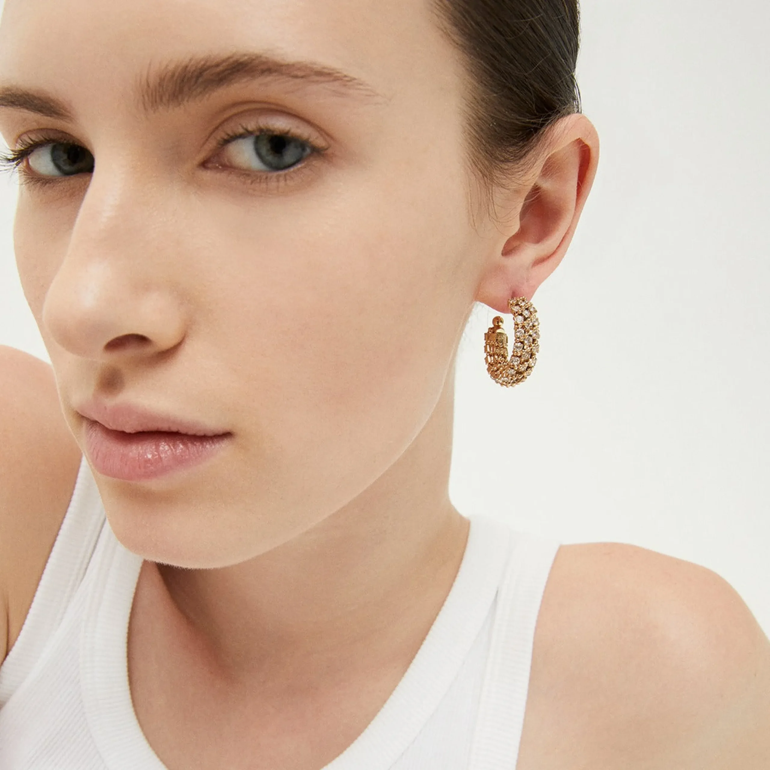 Boucles d'oreilles créoles Izilda strass mini