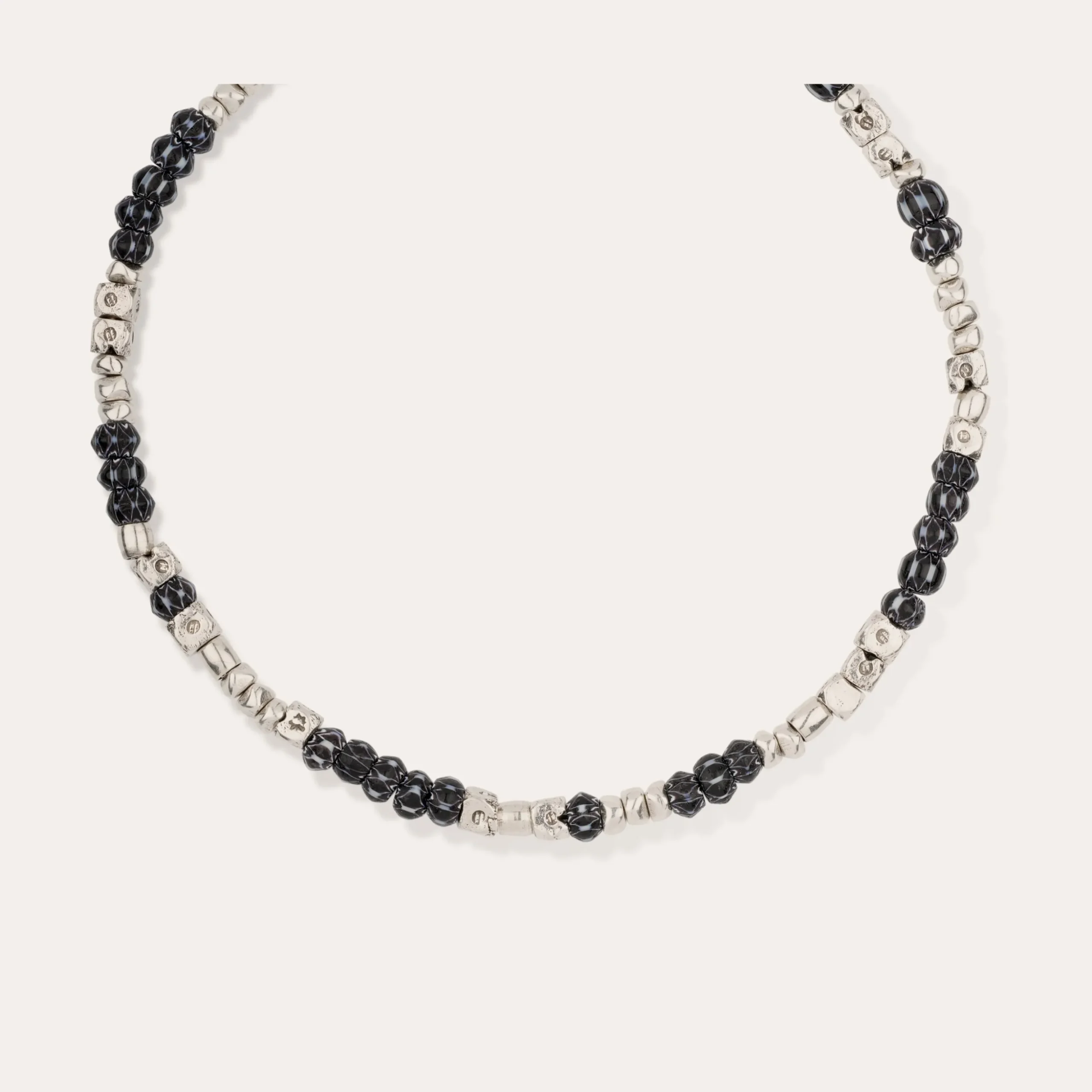 Collier Sacha