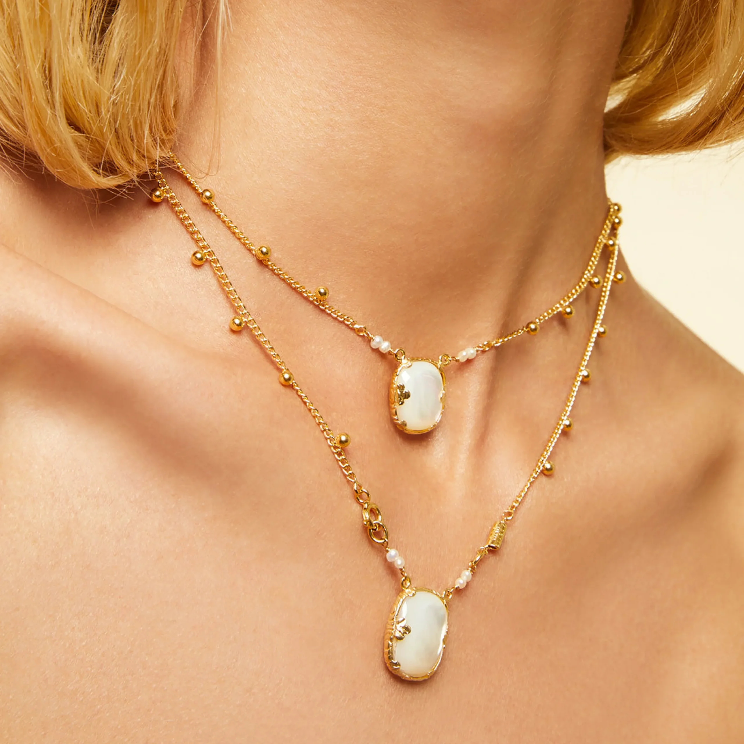 Collier Scapulaire Ovo - Nacre blanche